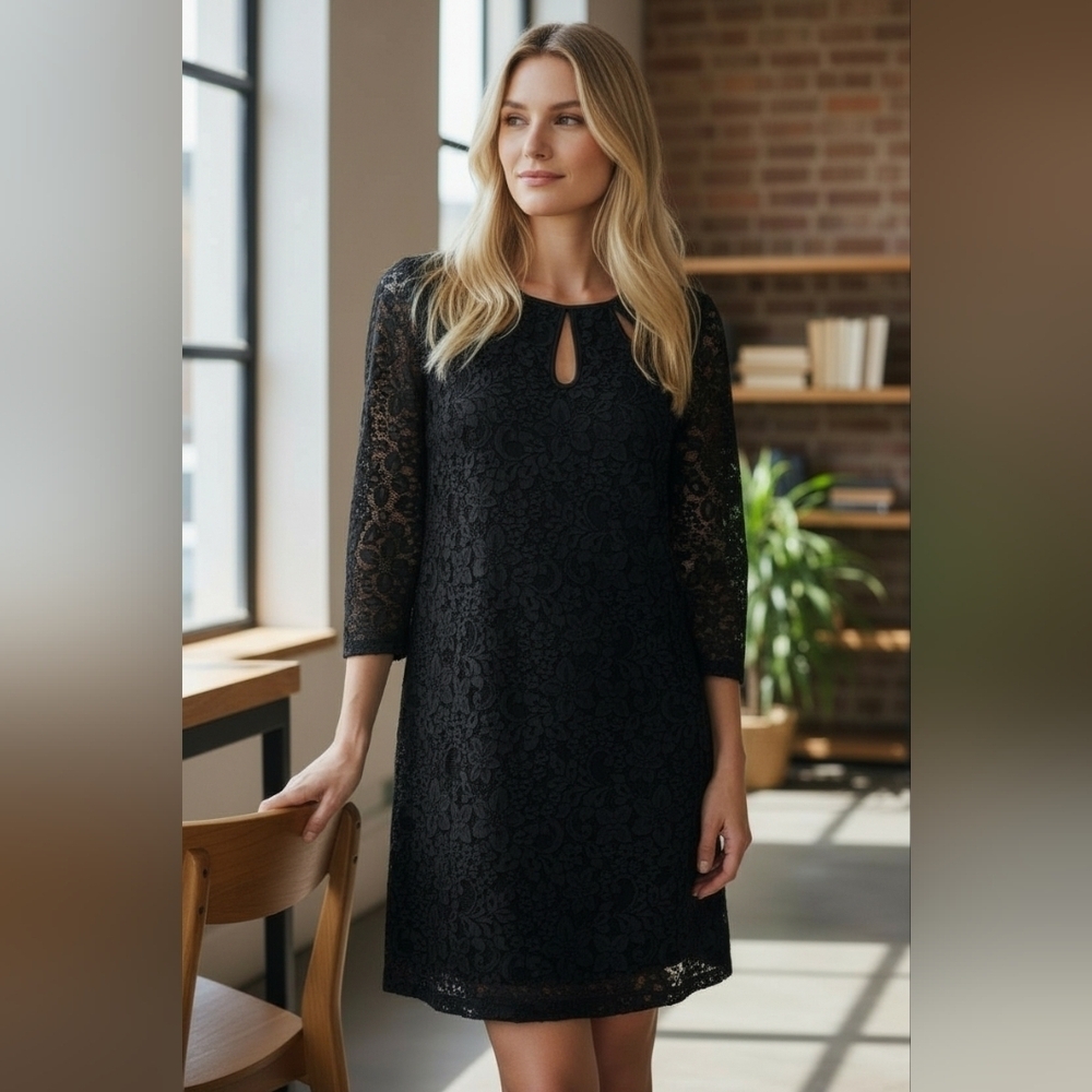 Juicy Couture Black Floral Lace Long Sleeve Keyhole Cocktail Shift Dress Size 4
